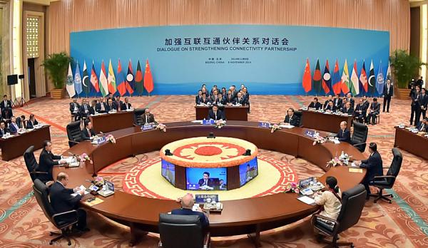“習旋風”勁刮APEC,“互聯互通”加碼“一帶一路”