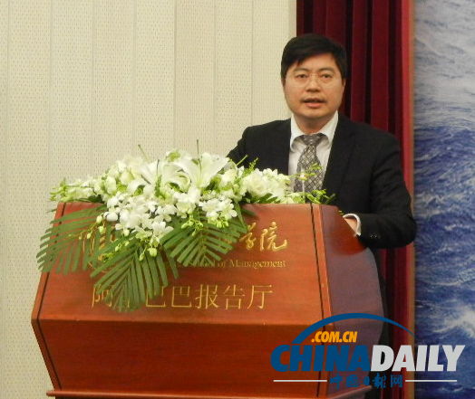 華人經(jīng)濟領(lǐng)袖走進北大商學院 談中國企業(yè)做百年老店