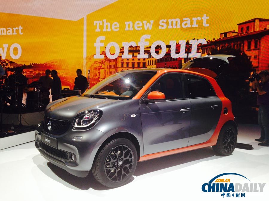 德國(guó)正式發(fā)布smart兩新車型 明年進(jìn)入中國(guó)市場(chǎng)