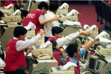 漲哭了!百億內地資金過江炒港股