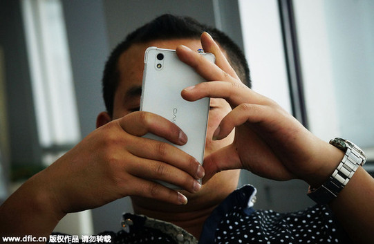 中國智能手機市場放緩：人手一部滲透率超90%