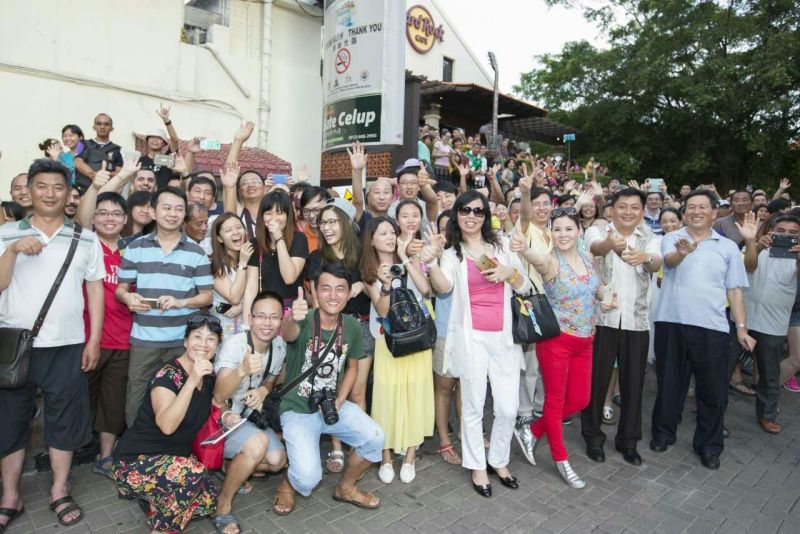 李克強來到馬六甲 當地沸騰了！