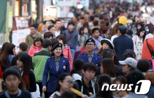 韓國旅游公司從中國旅行社買游客 介紹1人給300