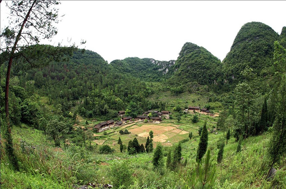 探訪“中國(guó)天眼”——世界上口徑最大的單天線射電望遠(yuǎn)鏡