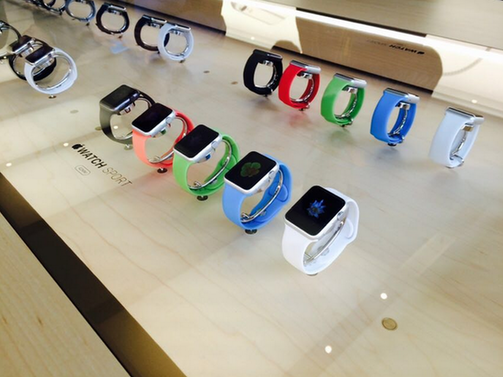 Apple Watch全球預(yù)約試戴今啟動(dòng) 眾中國果粉赴店“嘗鮮”